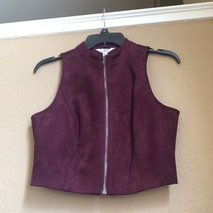 BB Dakota Burgundy vest top